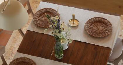 Peaceful Country Retreat – Restored 1910 Cottage near Milešovka