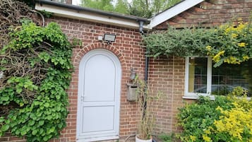 Apartemen, 1 kamar tidur, pemandangan kebun | Detail eksterior