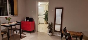 อพาร์ทเมนท์, 1 ห้องนอน, วิวสวน | ร้านอาหาร