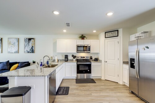 Family Fun in Jackson! Convenient & Spacious Base