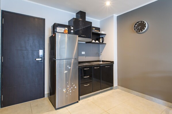 Apartamento, sacada, vista para a montanha | Cozinha americana privada