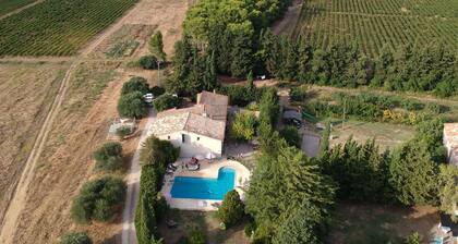 Spectaculair Safaritents in the middle of the vignyards, close to the Sea