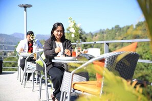 Exterior - Anupraas Resort (Lansdowne)