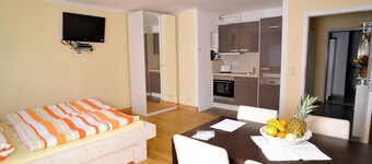 Vacation apartment on Lake Starnberg In the town center, just a few minutes from the lake