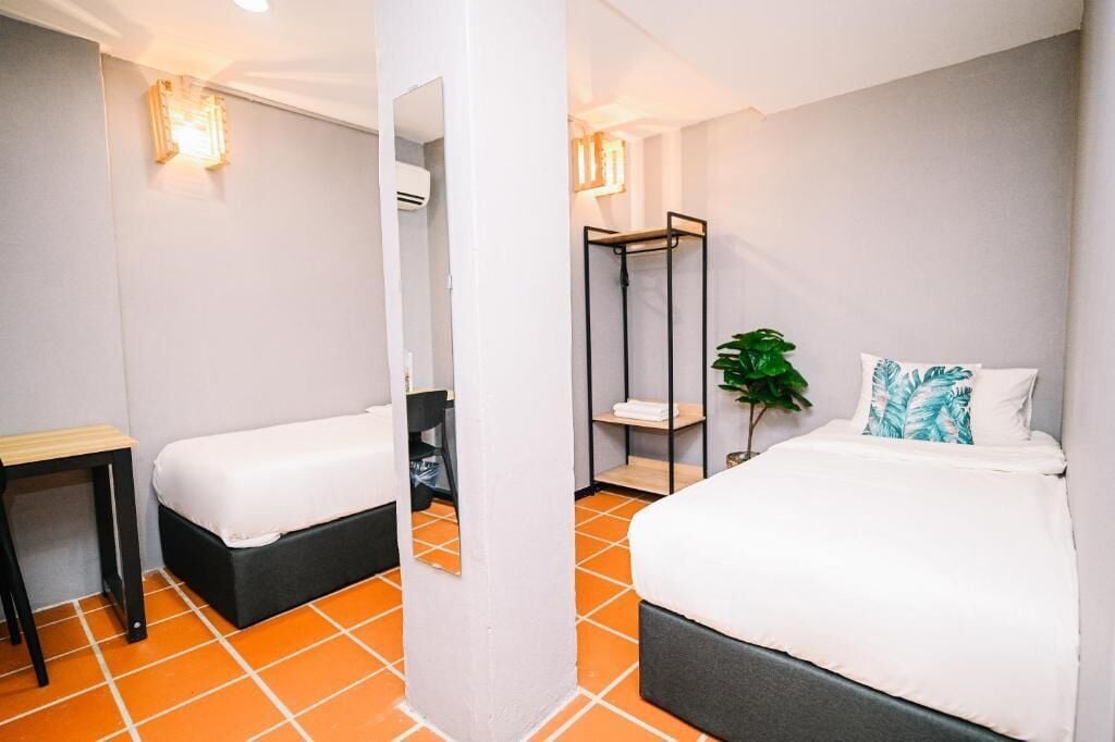 Standard Twin with Shared Bathroom | Desk, free WiFi