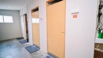 ์ค์ ์์ค, ํ์, ๋น๋, ์ดํธ