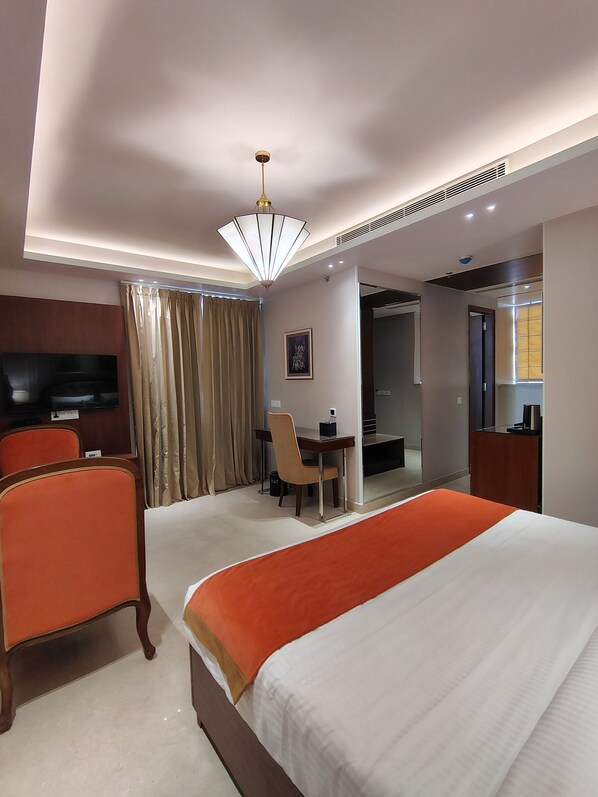 Deluxe Single Room, Pool View