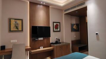 Superior Double Room, Pool View | Bathroom | Separate bathtub and shower, hair dryer, towels, soap