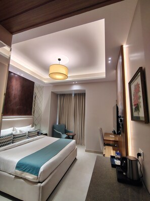 Superior Double Room, Pool View | In-room safe, desk, laptop workspace, blackout drapes - Best Western Prince (Bijnor)