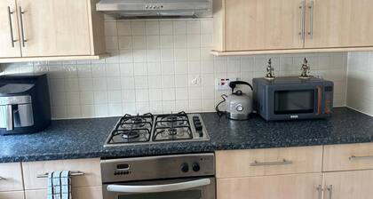 3 Bed Entire House - Runcorn
