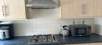 3 Bed Entire House - Runcorn