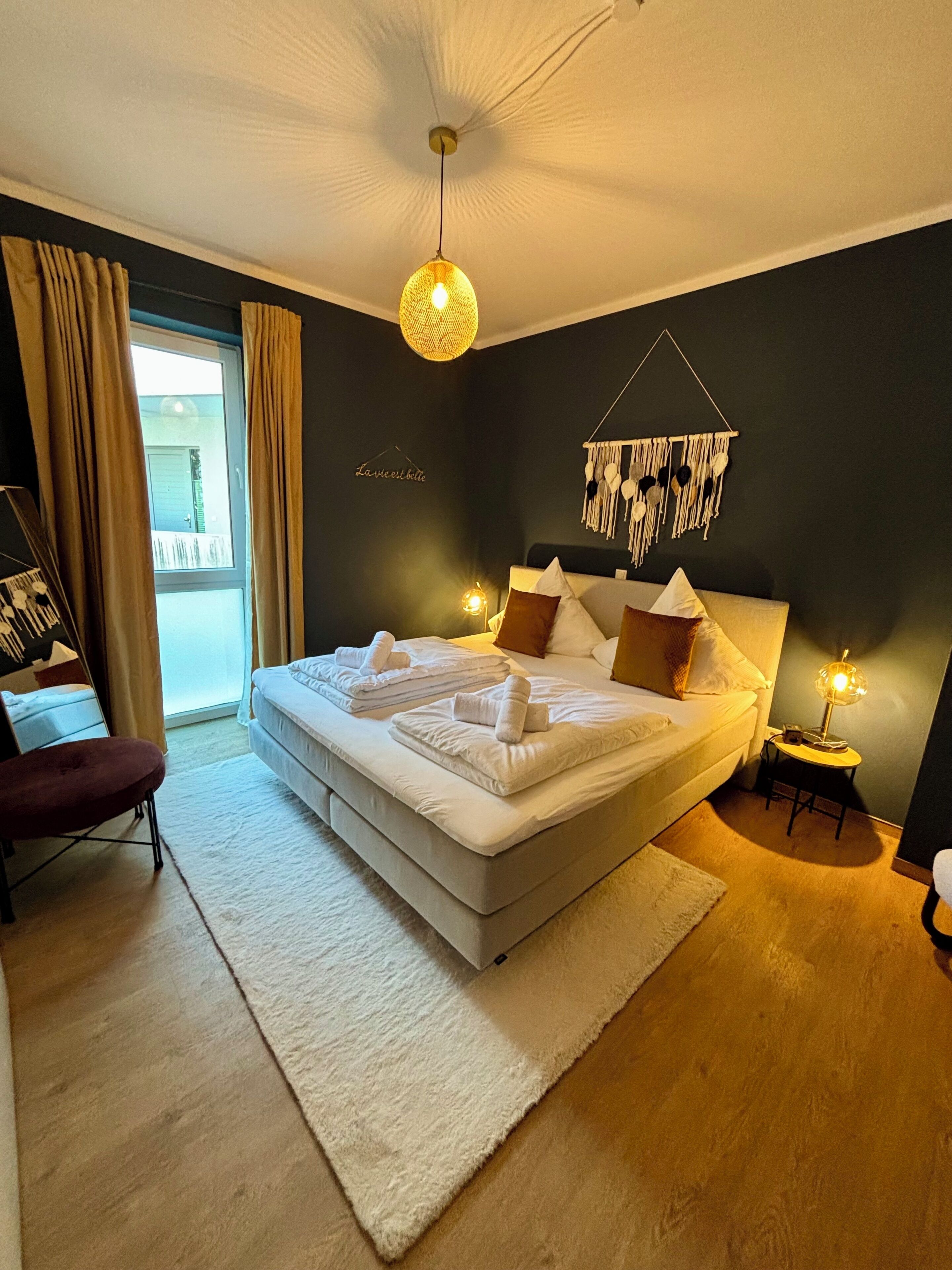 1 chambre, fer et planche à repasser, Wi-Fi gratuit, draps fournis