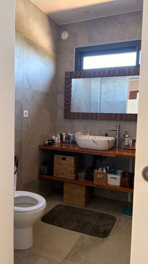 Hair dryer, towels, toilet paper