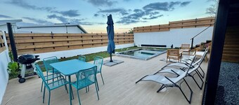 Modern villa with swimming pool, panoramic view - near airport