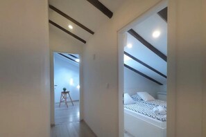 Cuna de viaje y wifi gratis 