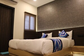 Royal Room | Free WiFi