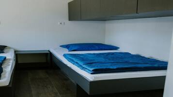 2 bedrooms, free WiFi