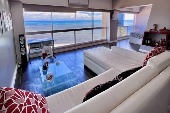 Living area - Suite Coco Caribe (Marino)
