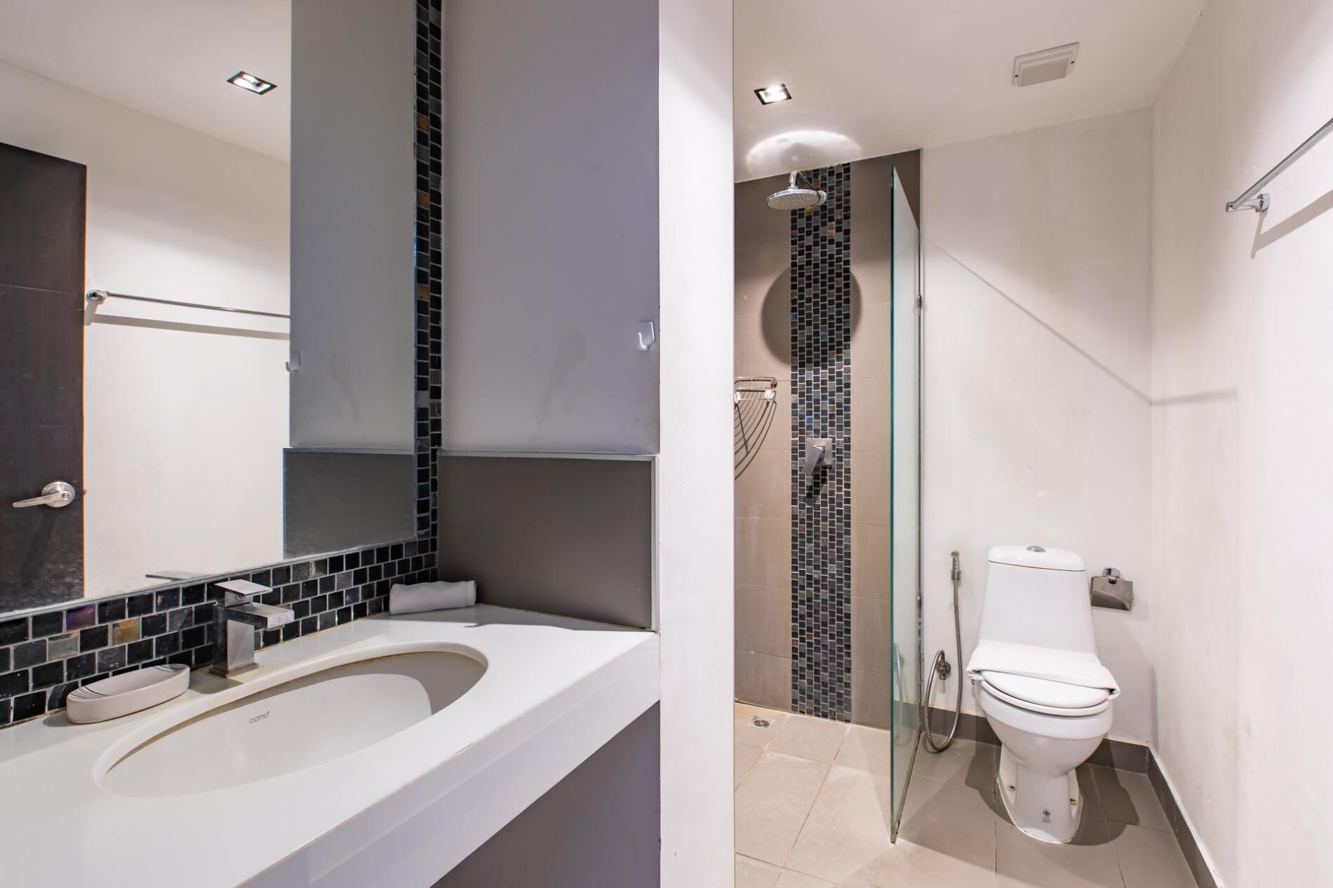 Apartment, 1 Bedroom, Balcony | Bathroom