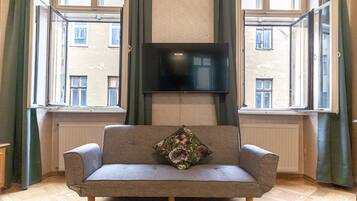 Basic Apartment | Iron/ironing board, free WiFi