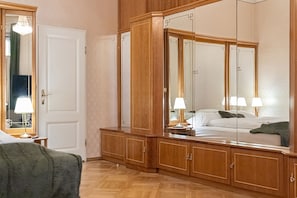 Basic Apartment | Iron/ironing board, free WiFi