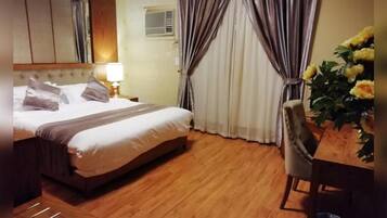 Departamento, 1 habitación | Cortinas blackout y tabla de planchar con plancha