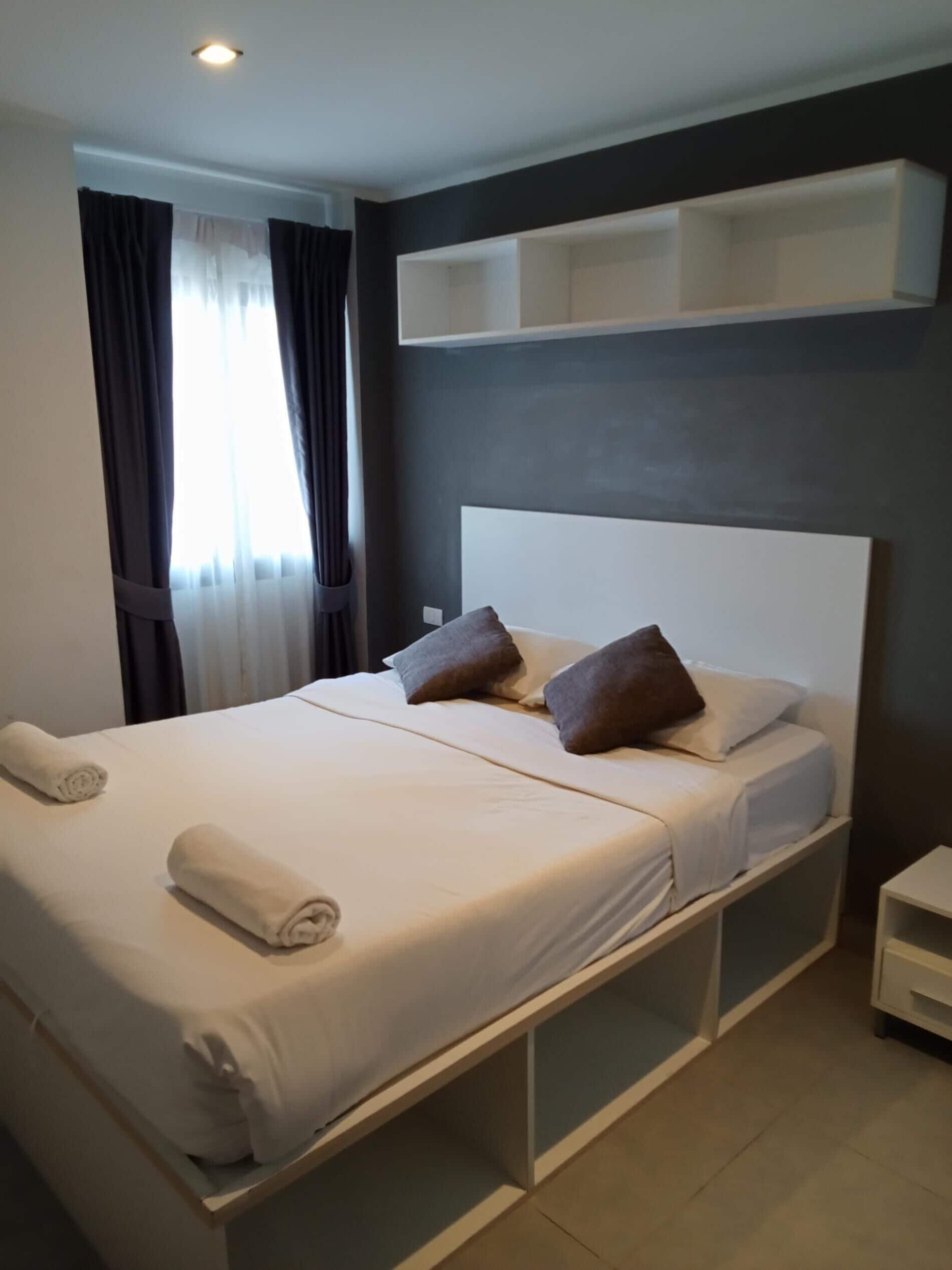 Apartment, Balkon, Bergblick | Zimmersafe, Verdunkelungsvorhänge, Bügeleisen/Bügelbrett