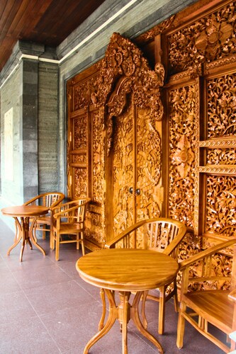 Arisa Villa by AGATA