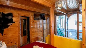 Suite, Balcony, Sea View | Free WiFi