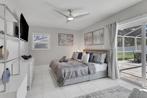 2 bedrooms, desk, iron/ironing board, travel cot