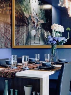 Condo, 2 habitaciones, con acceso para personas discapacitadas, vista a la ciudad | Comedor