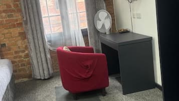 Apartamento, 1 habitación, fumadores | Servicio de la habitación