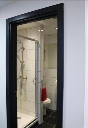 아파트, 침실 1개, 흡연 | 욕실