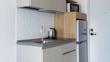 Huoneisto, 1 makuuhuone, parveke, vuoristonäköala | Yksityinen keittonurkkaus