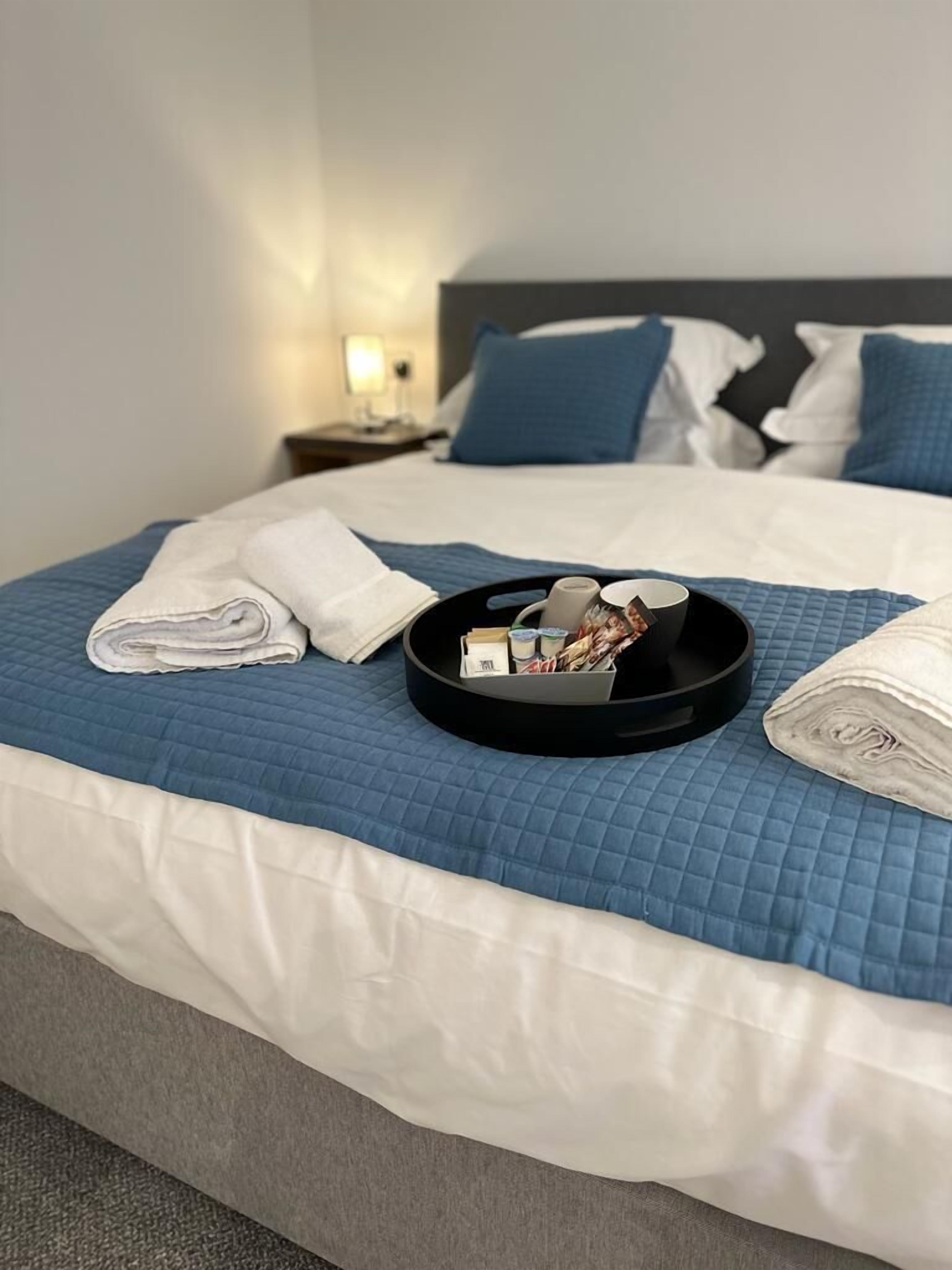 Deluxe Suite | Desk, laptop workspace, soundproofing, free WiFi