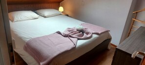 1 Schlafzimmer, Bügeleisen/Bügelbrett, WLAN, Bettwäsche