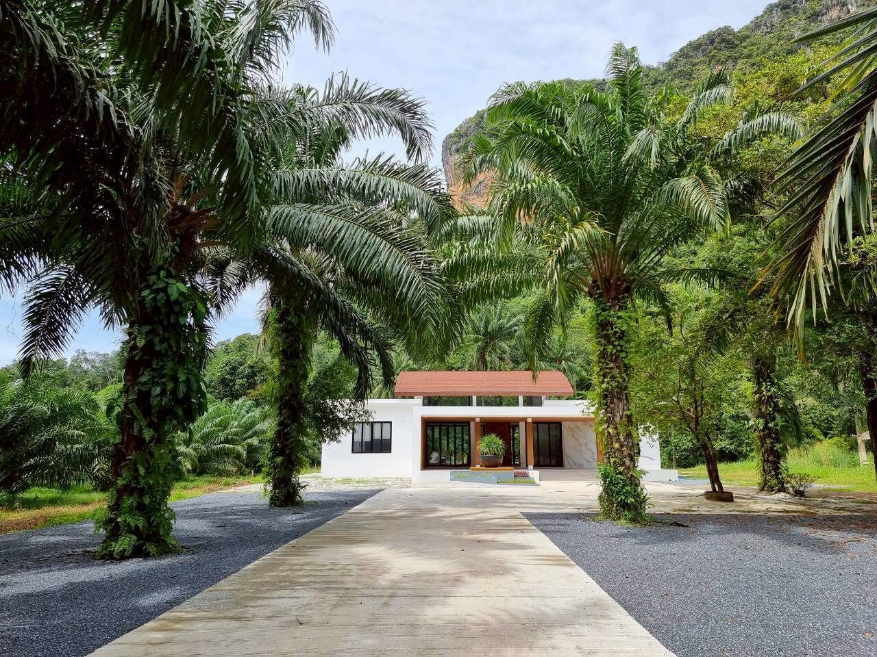 مدخل المنشأة