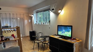 1 soverom, wi-fi (inkludert) og sengetøy