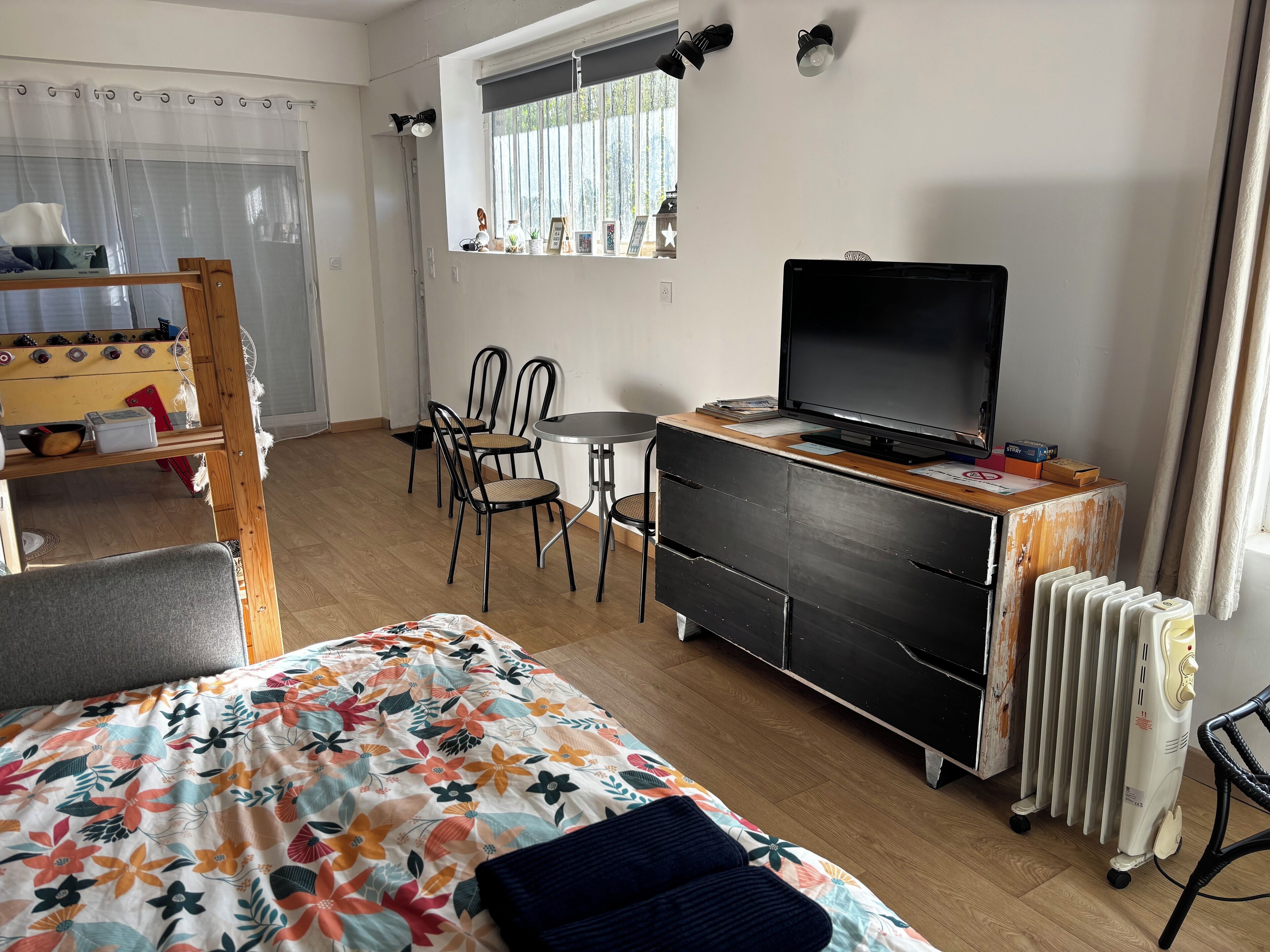 1 makuuhuone, ilmainen Wi-Fi, vuodevaatteet