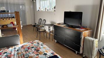 Wifi gratis y ropa de cama