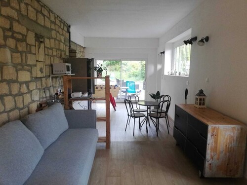 Cosy studio with table soccer - charm and comfort