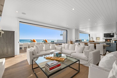 Luxury Beachfront Villa in Malibu - Your private slice of paradise