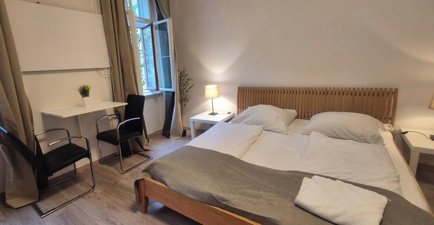 Basic Apartment