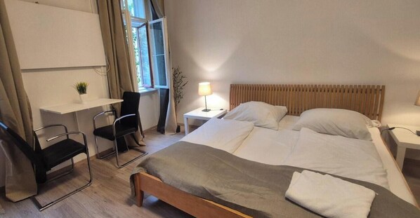 Basic Apartment | Iron/ironing board, free WiFi