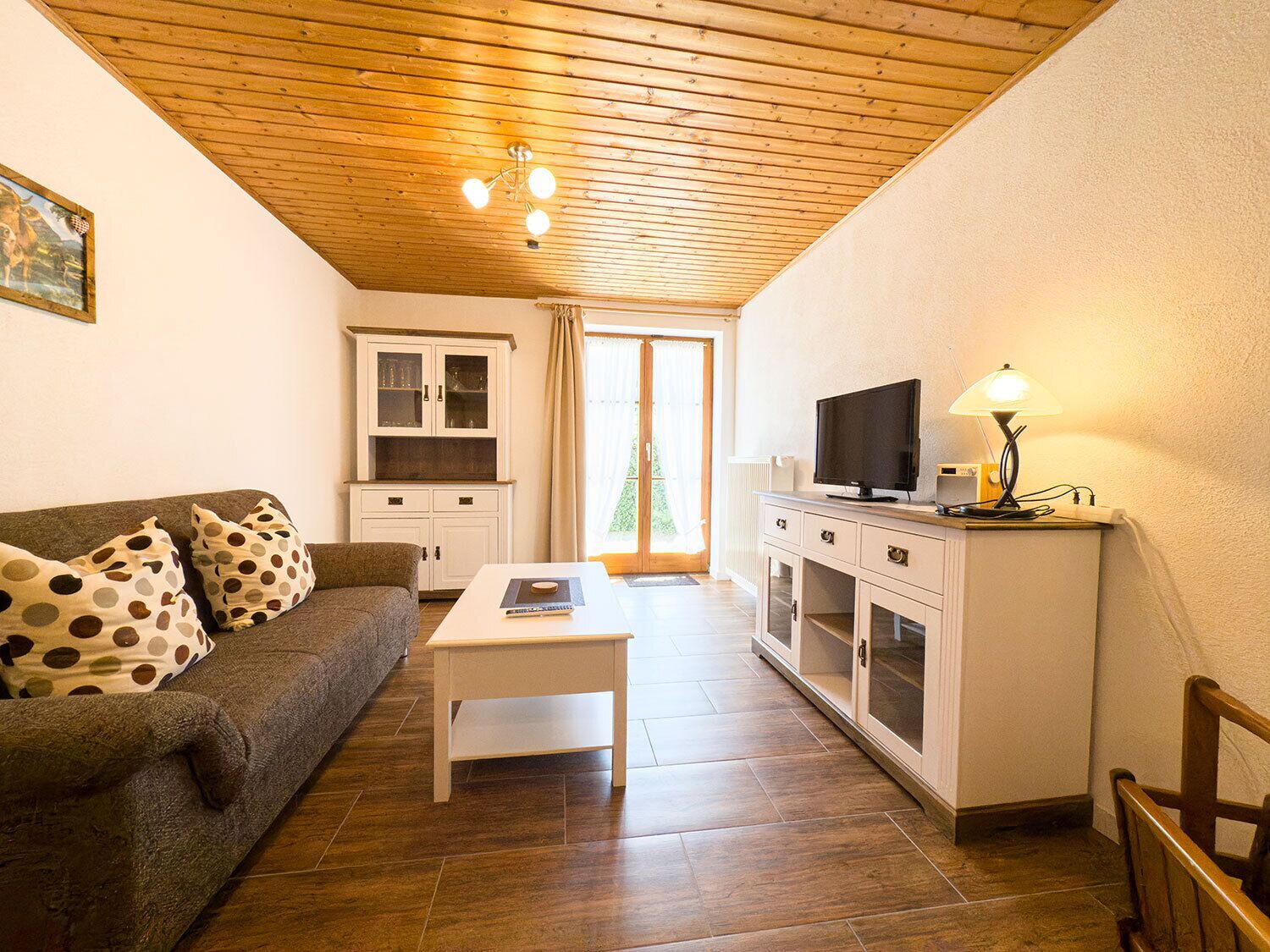 Fernseher, Stereoanlage