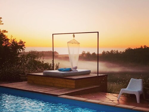 Country house-petanque-pool-tyrolean-view -5 min from Vic