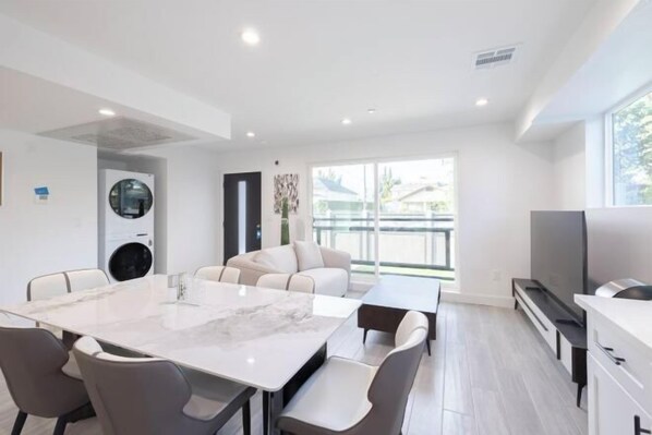 Interior - Luxury apartment Hotel in LA downtown (Los Angeles)