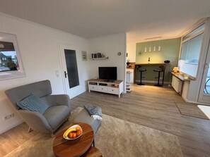 Télévision, chaîne hi-fi