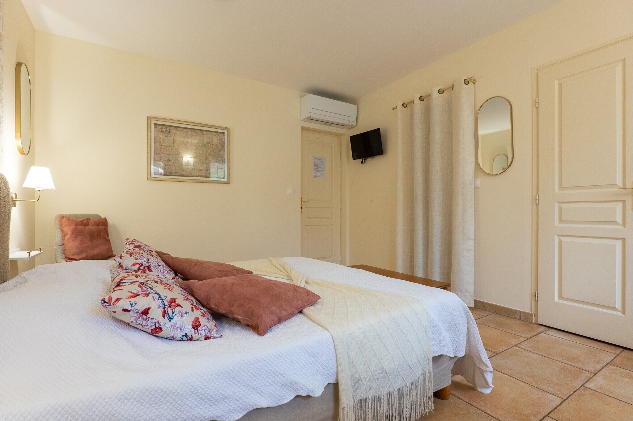 1 chambre, Wi-Fi, draps fournis