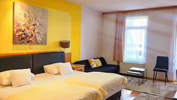 Twin Room, Balcony | In-room safe, blackout curtains, iron/ironing board, free WiFi